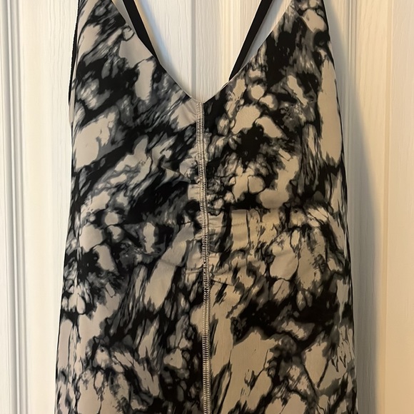 Lululemon crossback tank top with built in shelf bra size 8 - Picture 3 of 10